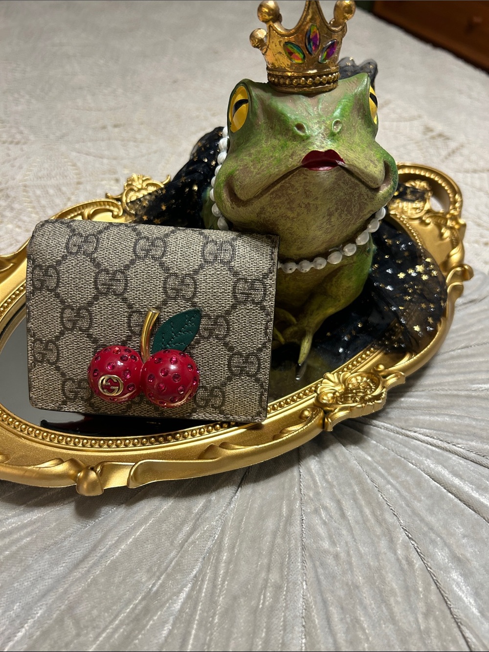 Gucci small wallet
